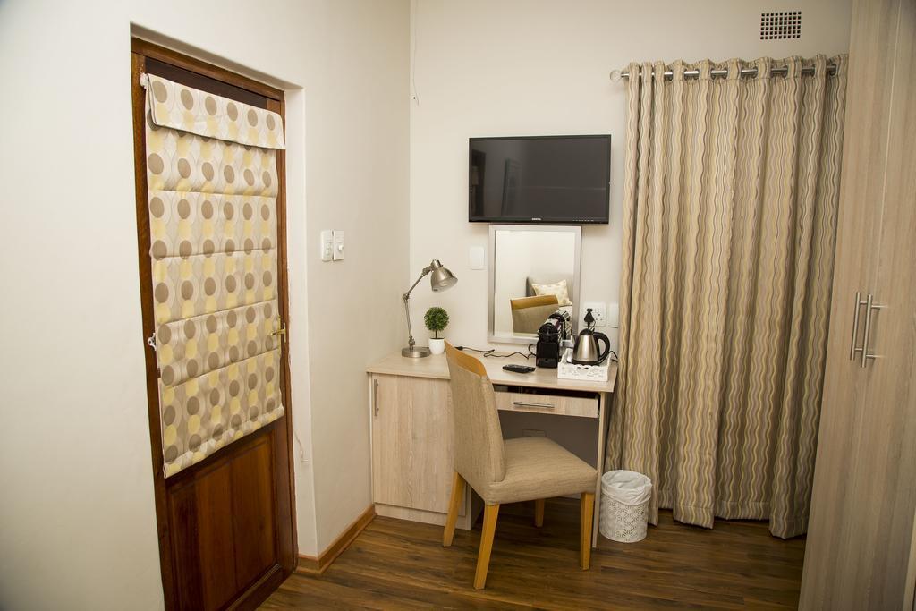 Barney Barnato B&B Kimberley Extérieur photo